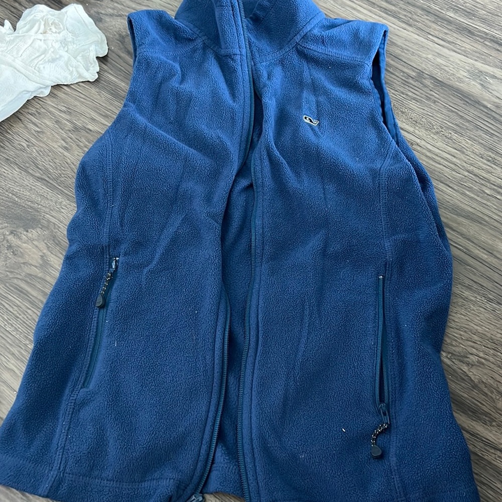 Vineyard vines vest